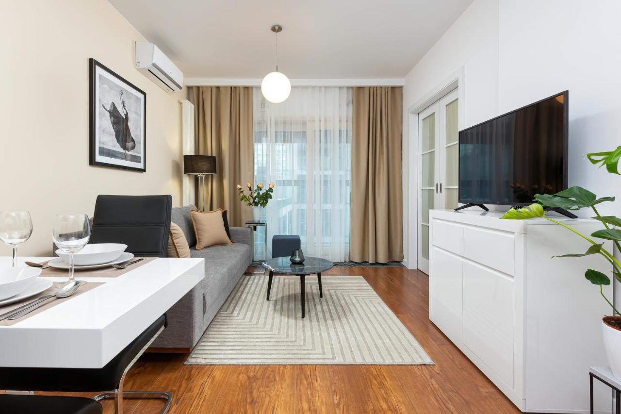 Royal City Center Mennica Residence By Noclegi Renters Warszawa Eksteriør bilde