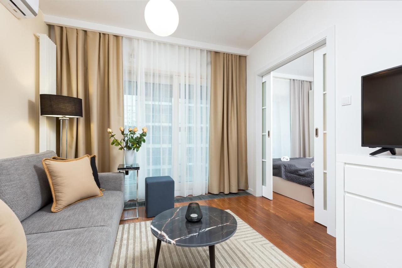 Royal City Center Mennica Residence By Noclegi Renters Warszawa Eksteriør bilde