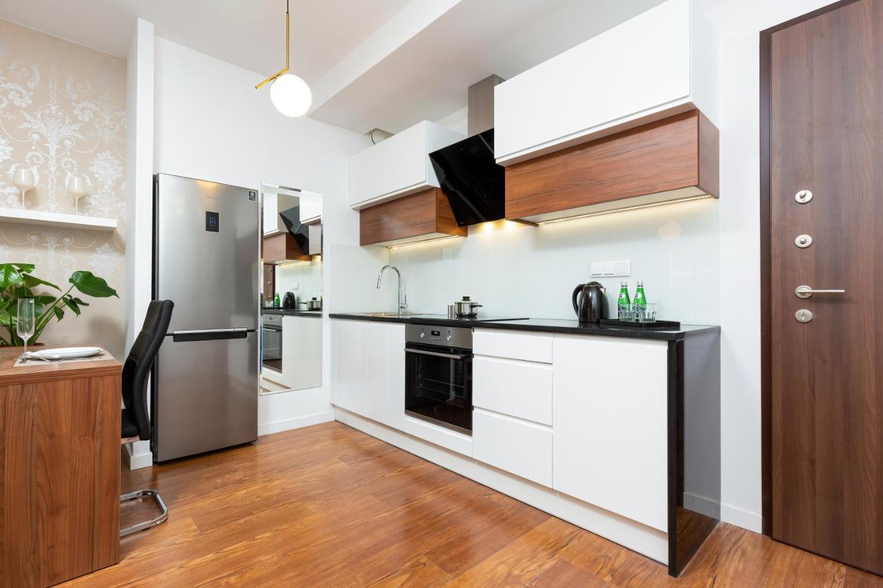 Royal City Center Mennica Residence By Noclegi Renters Warszawa Eksteriør bilde