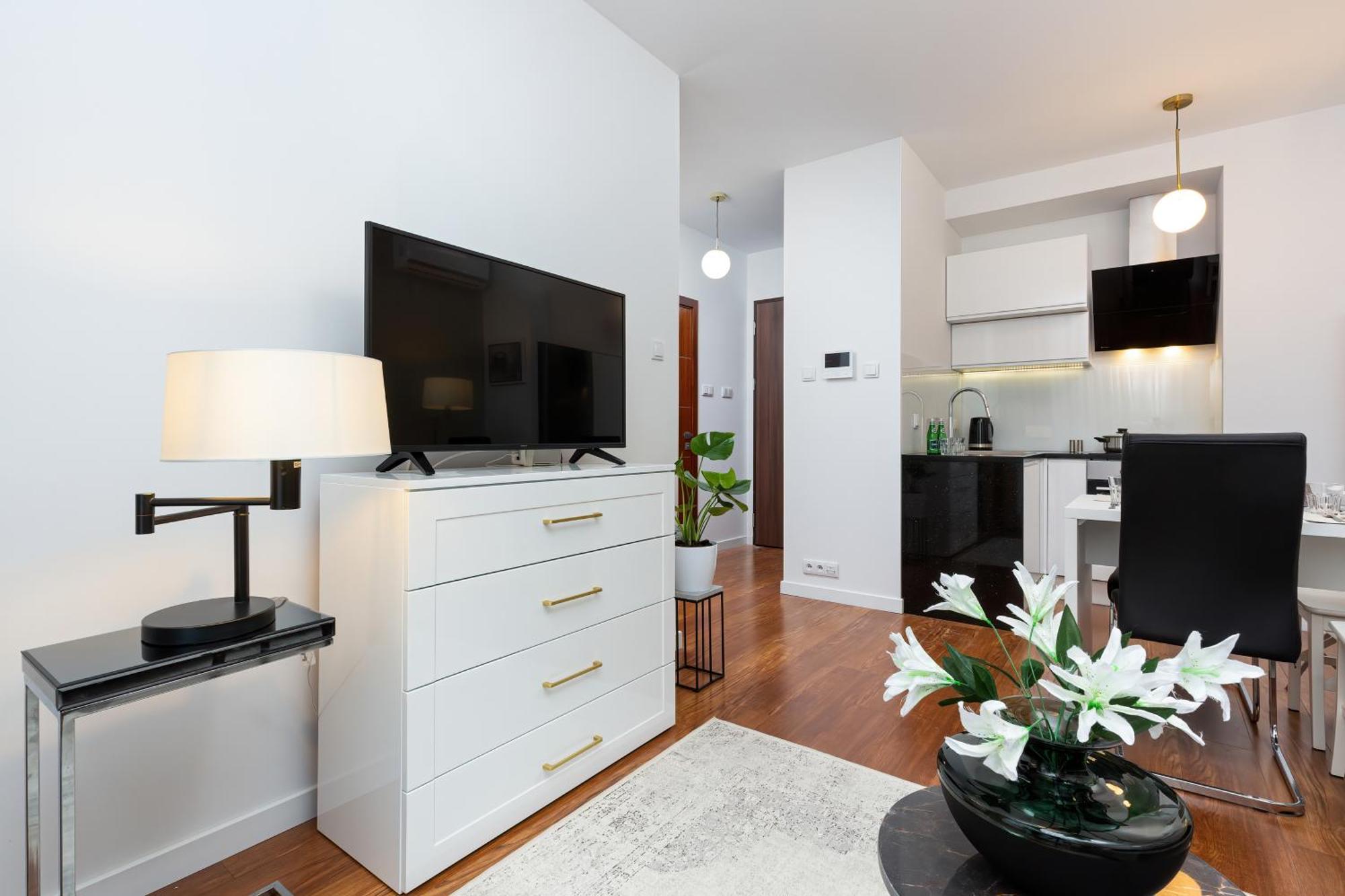 Royal City Center Mennica Residence By Noclegi Renters Warszawa Eksteriør bilde