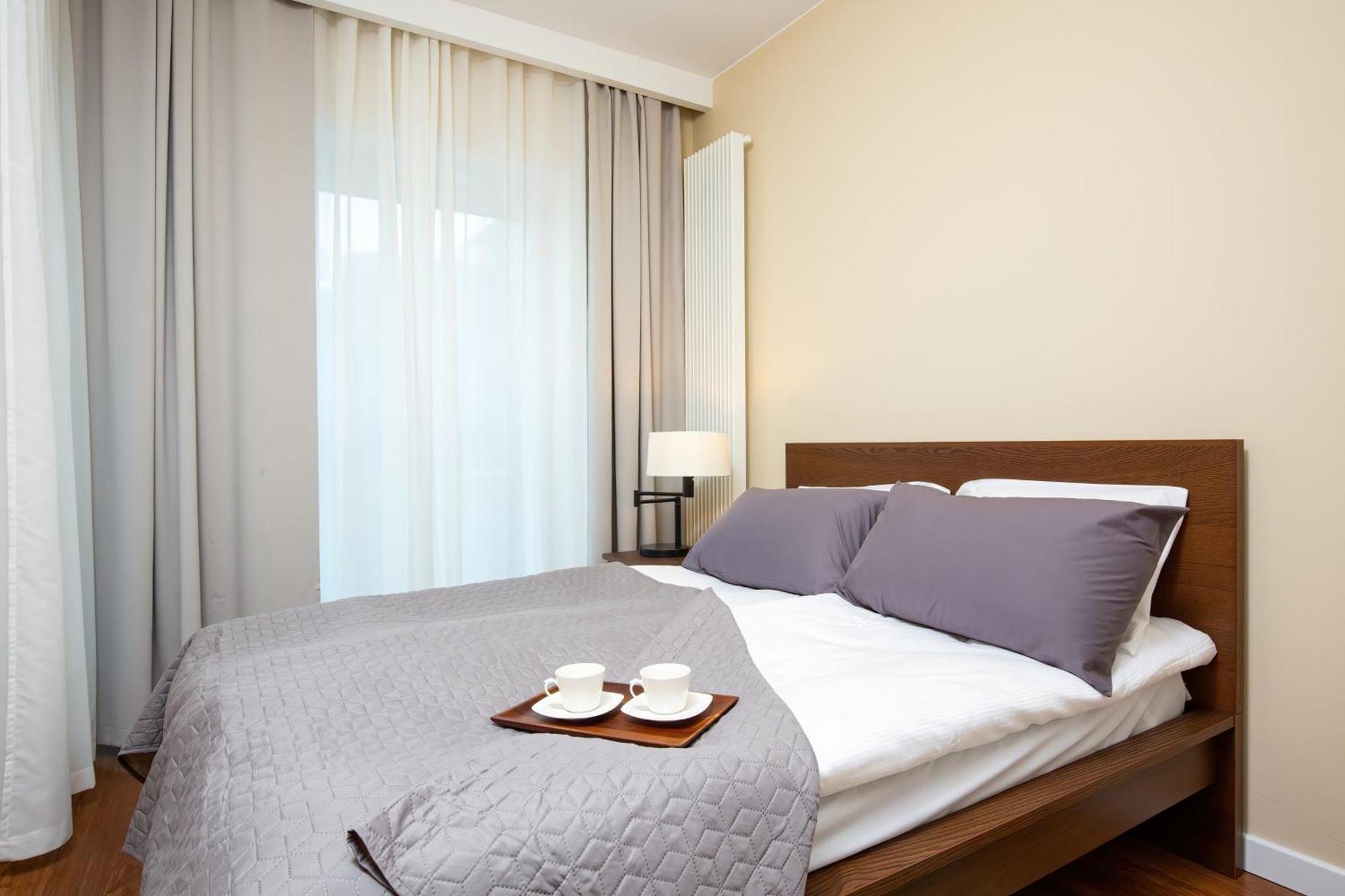 Royal City Center Mennica Residence By Noclegi Renters Warszawa Eksteriør bilde